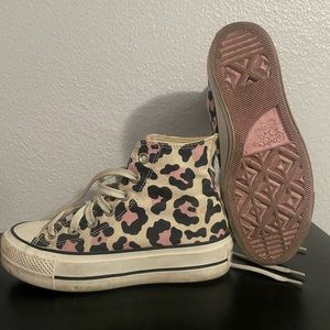Platform pink cheetah print converse